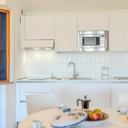Appartement Seafront House Salina - And Nature *